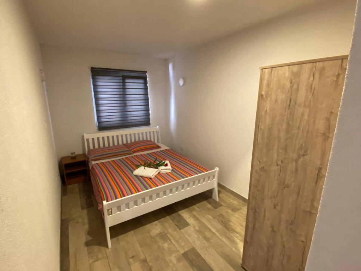 Villa Nikola Nečujam Eksteriør billede